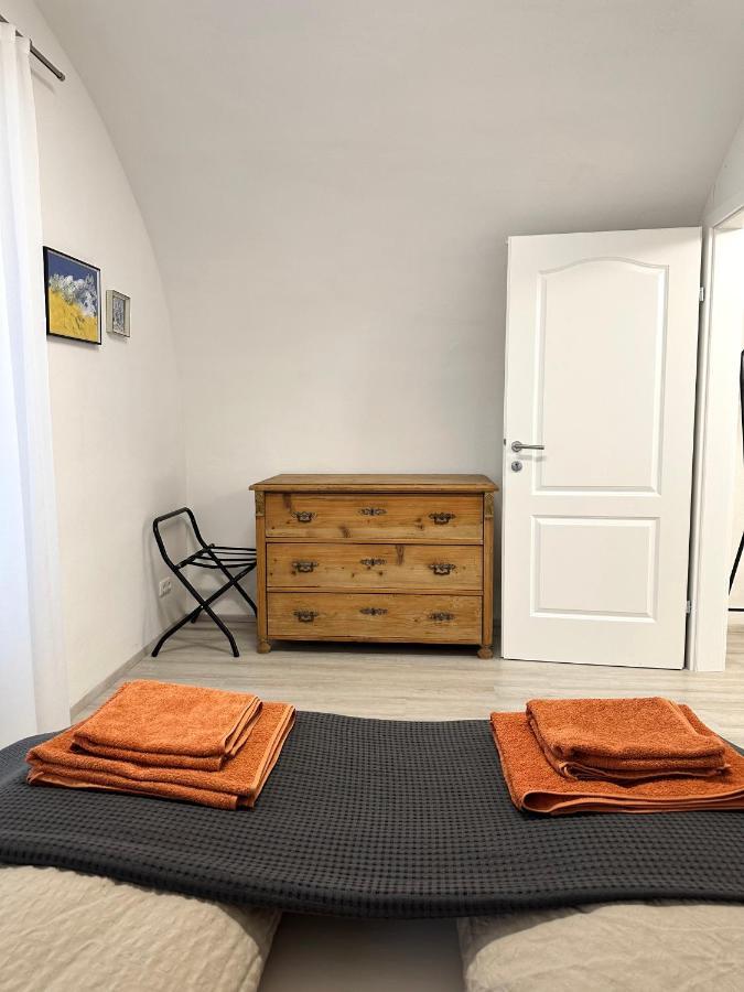 Altes Salzgewoelbe Badgasse Apartment Gmunden Bagian luar foto